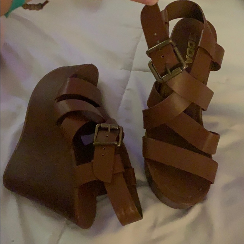 Soda wedges